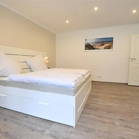 Holiday home Achtern Huus