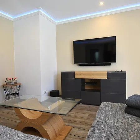 Achtern Huus Inkl 2x Taeglichen Eintritt Strandspa Dahme 度假居