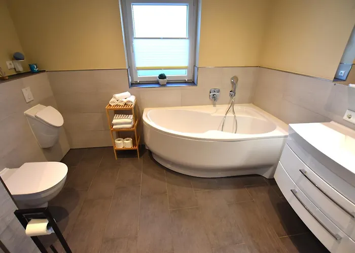 Achtern Huus Inkl 2x Taeglichen Eintritt Strandspa Dahme Semesterbostad